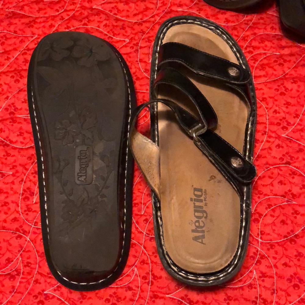 Allergia black sandal